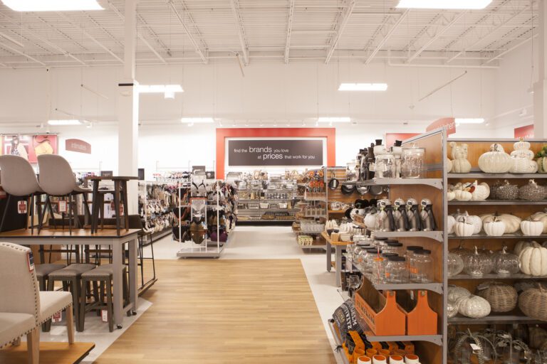 Glen Hollow Shopping Center – TJ MAXX